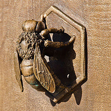 detail of bee